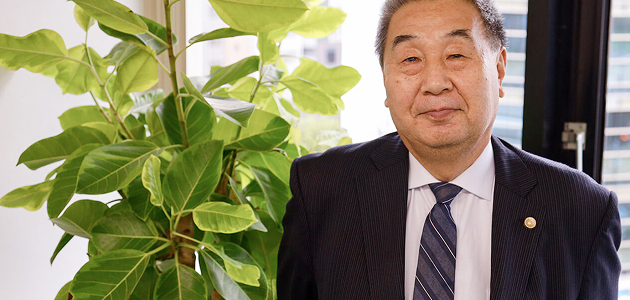 山本章一